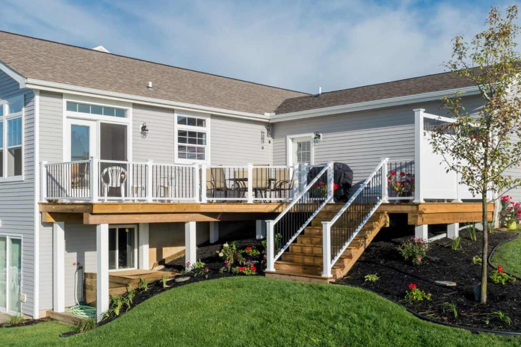 Mason wooden deck with new railing
