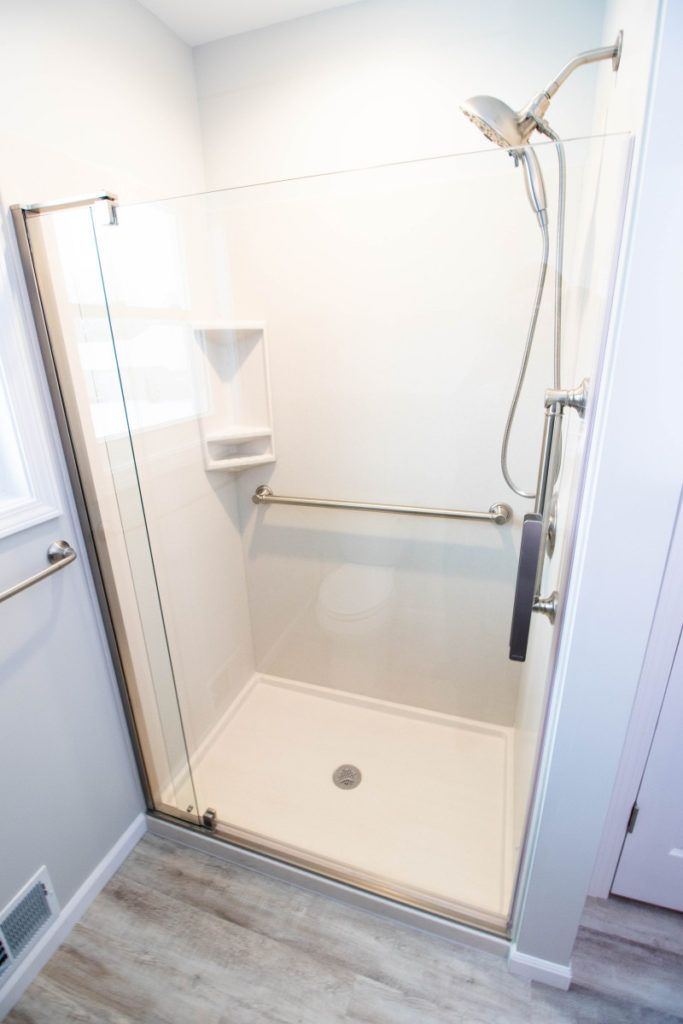 HoltBathroom-8