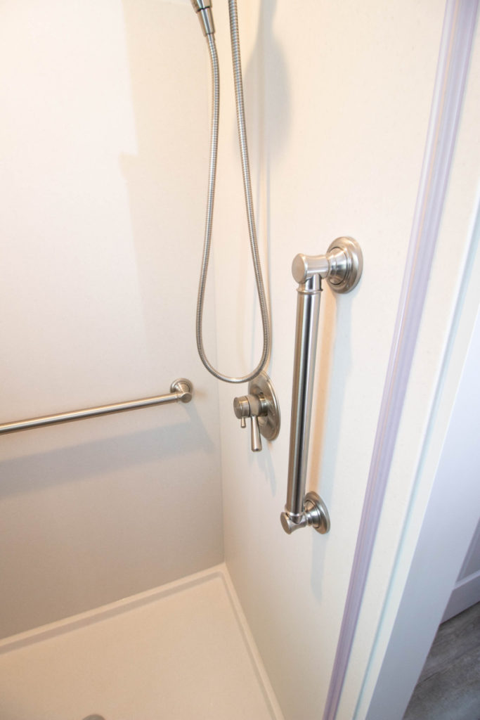 HoltBathroom-9
