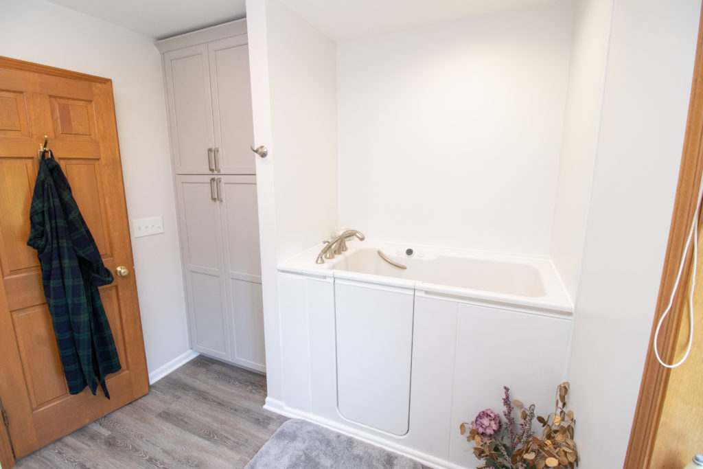 WilliamstonDoubleBath-10